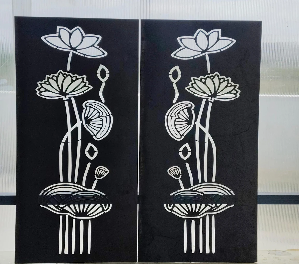 Artistic floral pattern